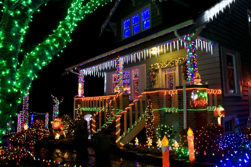 Holiday Lights Hanging in Roswell, GA