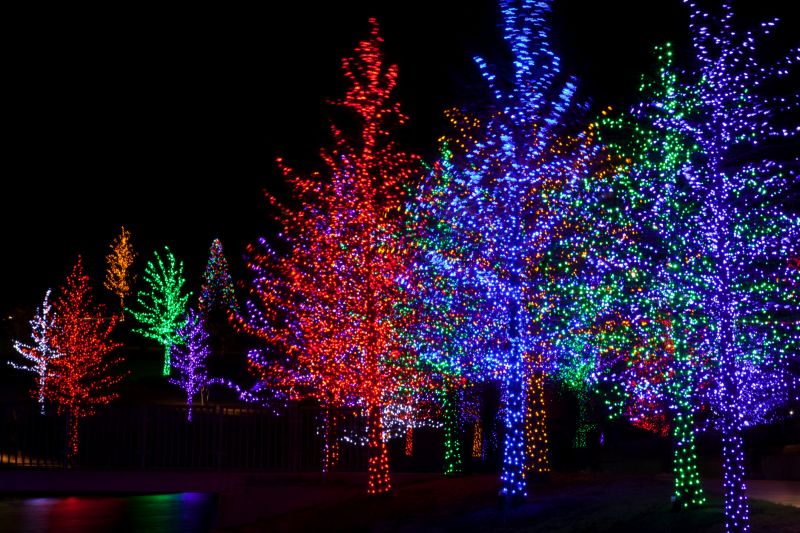 Holiday Lights Installation in Kansas City, MO