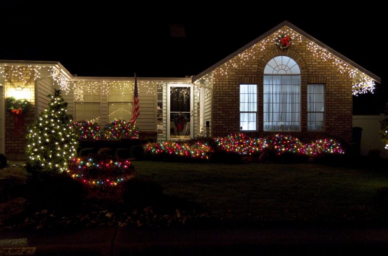 Seasonal Lights Installation in Roswell, GA